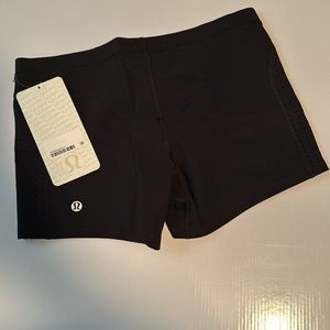 Lululemon water: sweat 2 swim water shorts size 4 black